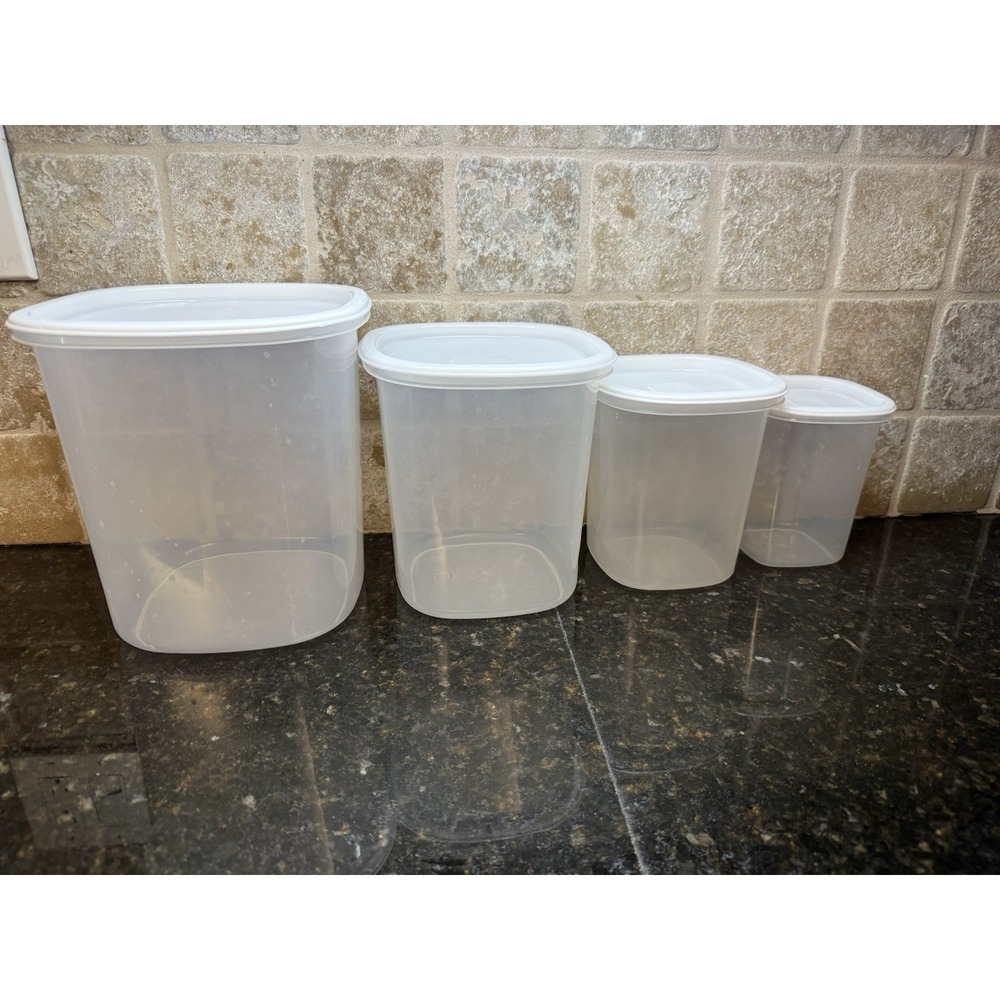 4 pc Rubbermaid Servin Saver Food Storage Container Canister Set White 5-6-7-8